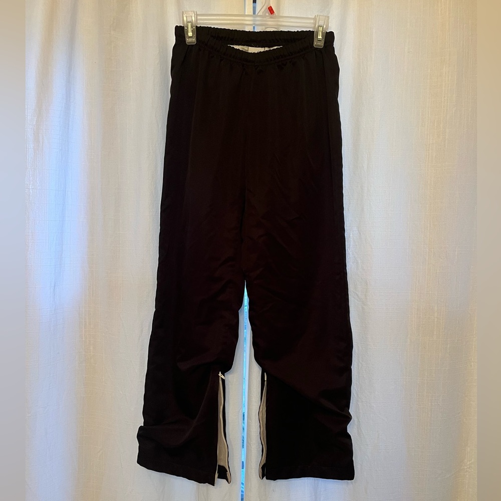 High School girls Varsity brand cold-weather cheer pants